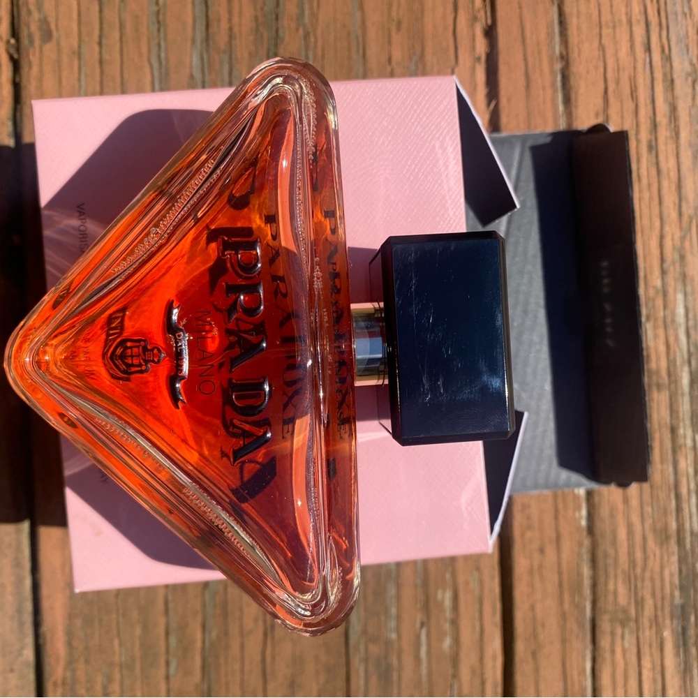Prada Paradoxe Intense